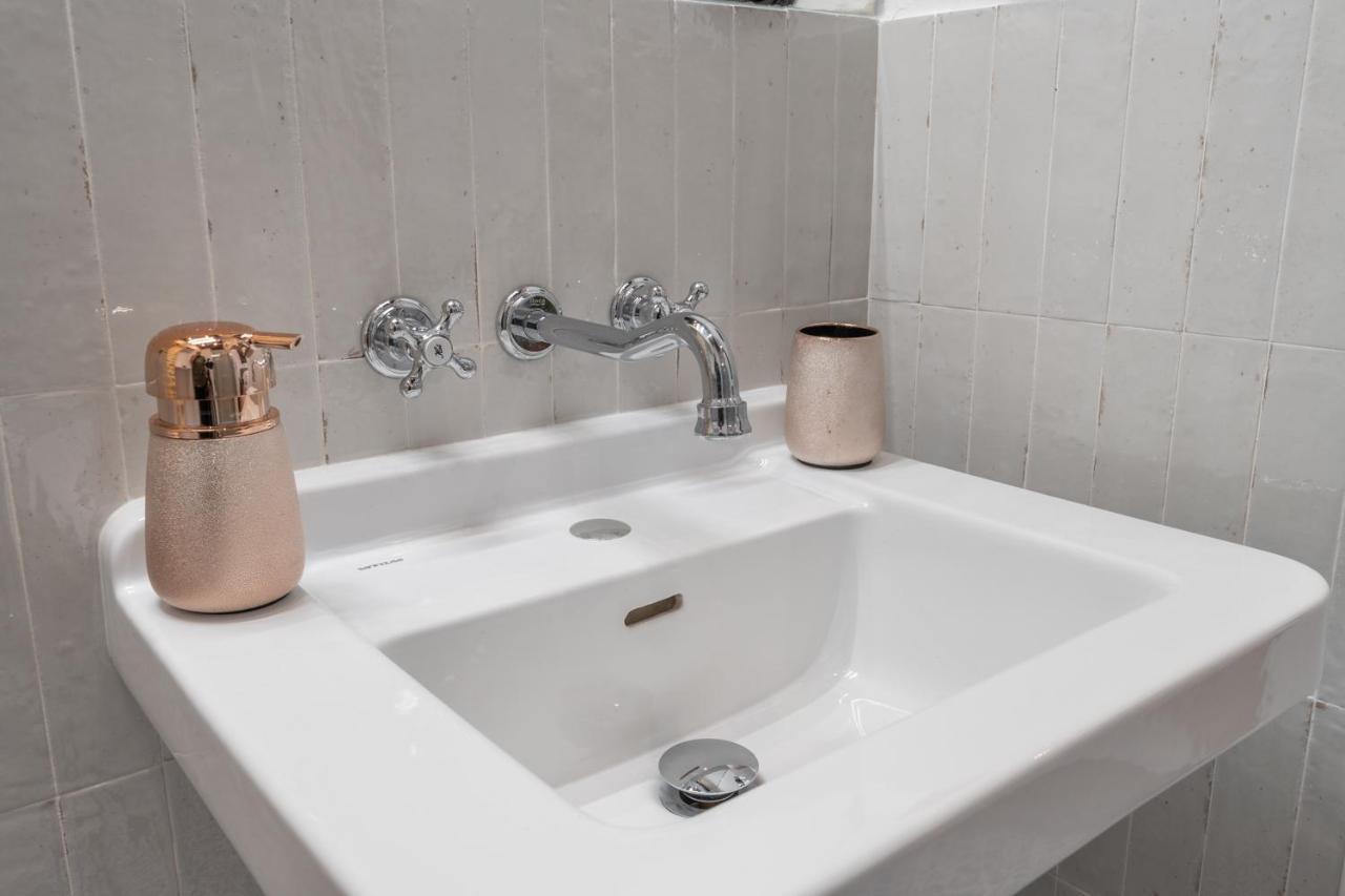 Tuguest Puerta Del Dauro Apartment グラナダ エクステリア 写真